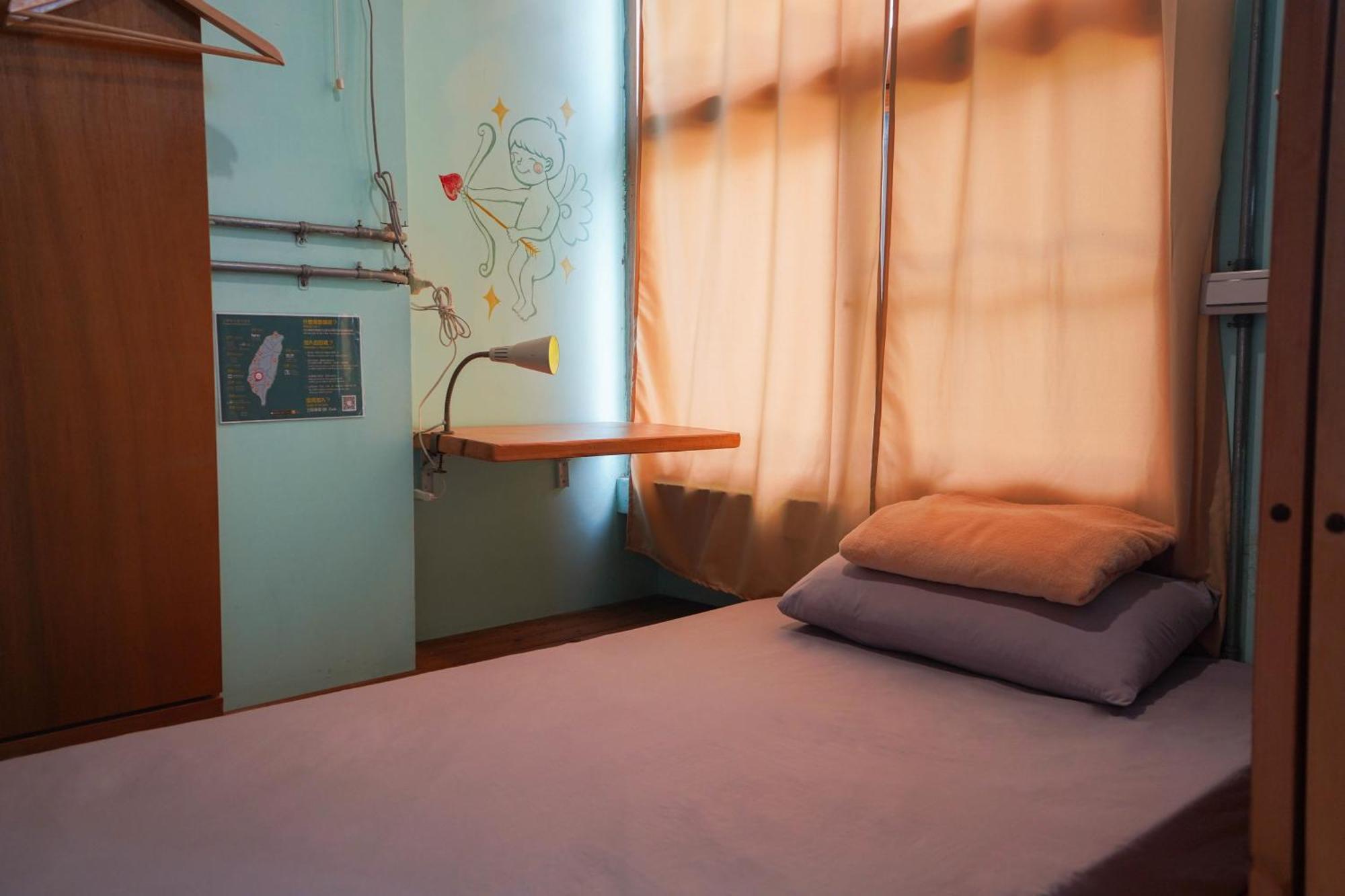Fuqi Hostel - Heping Tainan Habitación foto